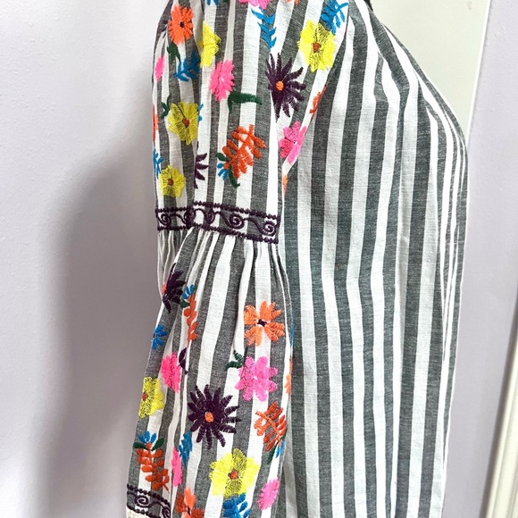 Striped Gray and Multicolor Embroidered Women's Top XS - Picture 8 of 11